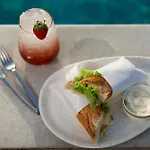 Virtu On The Hill Hotell 4*