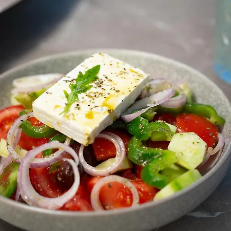 Virtu On The Hill Hotel 4*