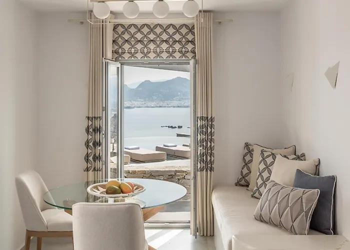 Virtu On The Hill Отель